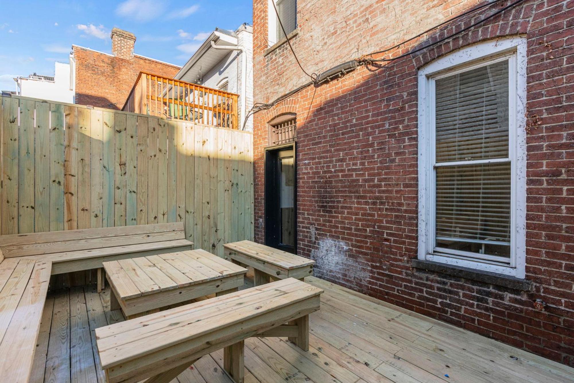 Spacious, Historic Logan Circle Rowhouse Appartement *