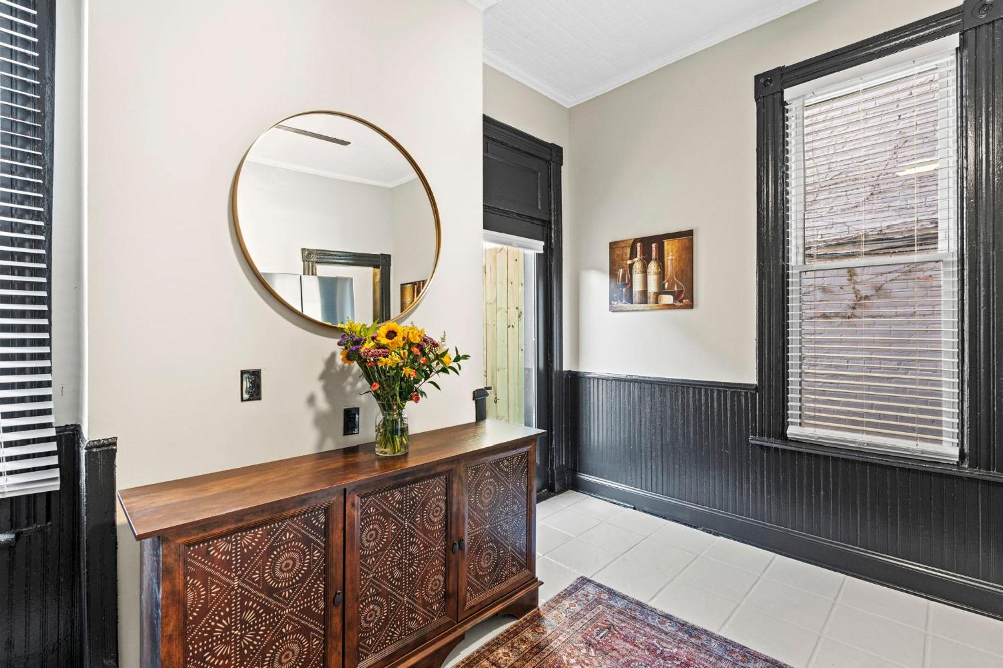 Spacious, Historic Logan Circle Rowhouse Appartement *