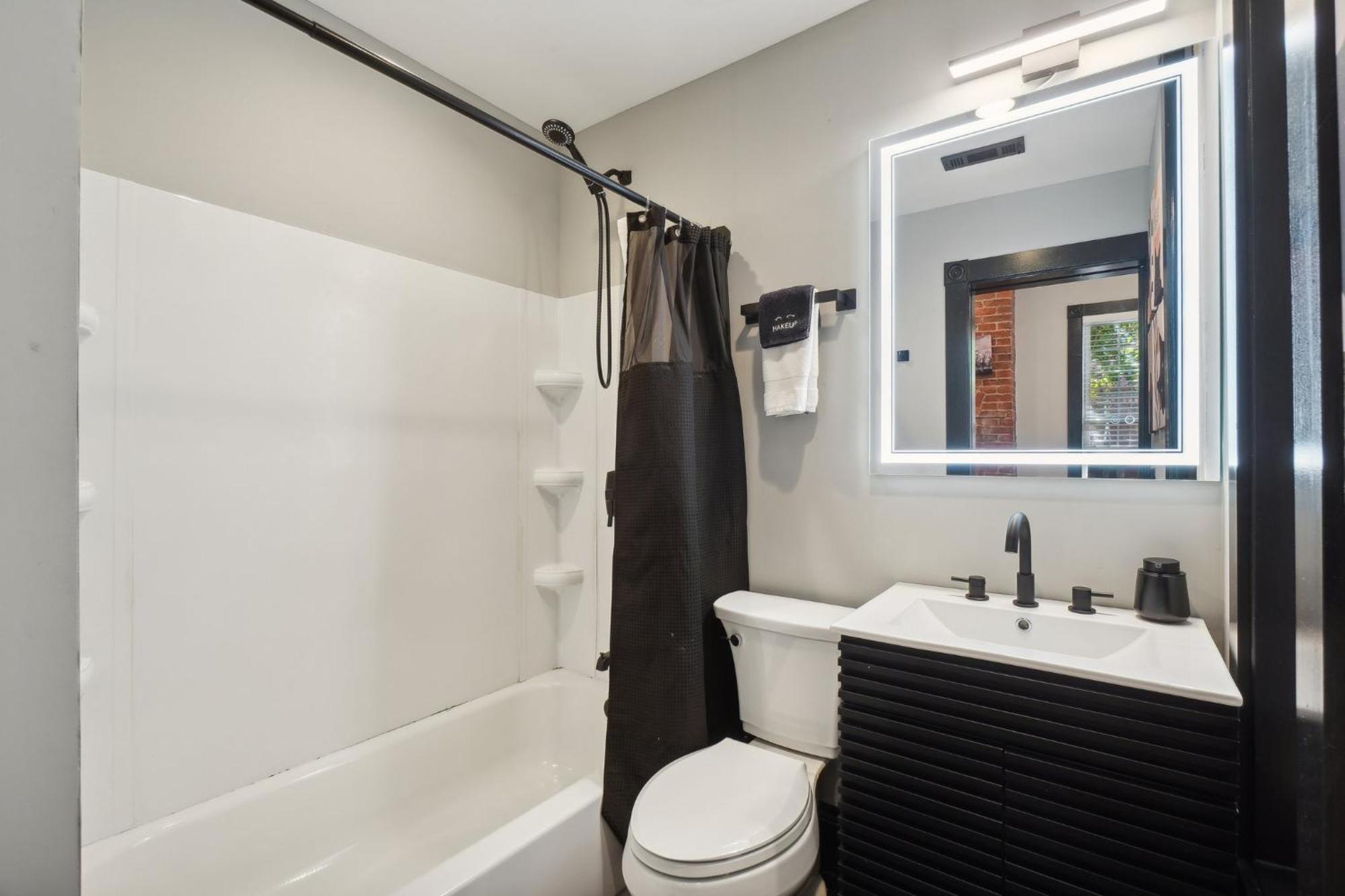 Appartement Spacious, Historic Logan Circle Rowhouse *